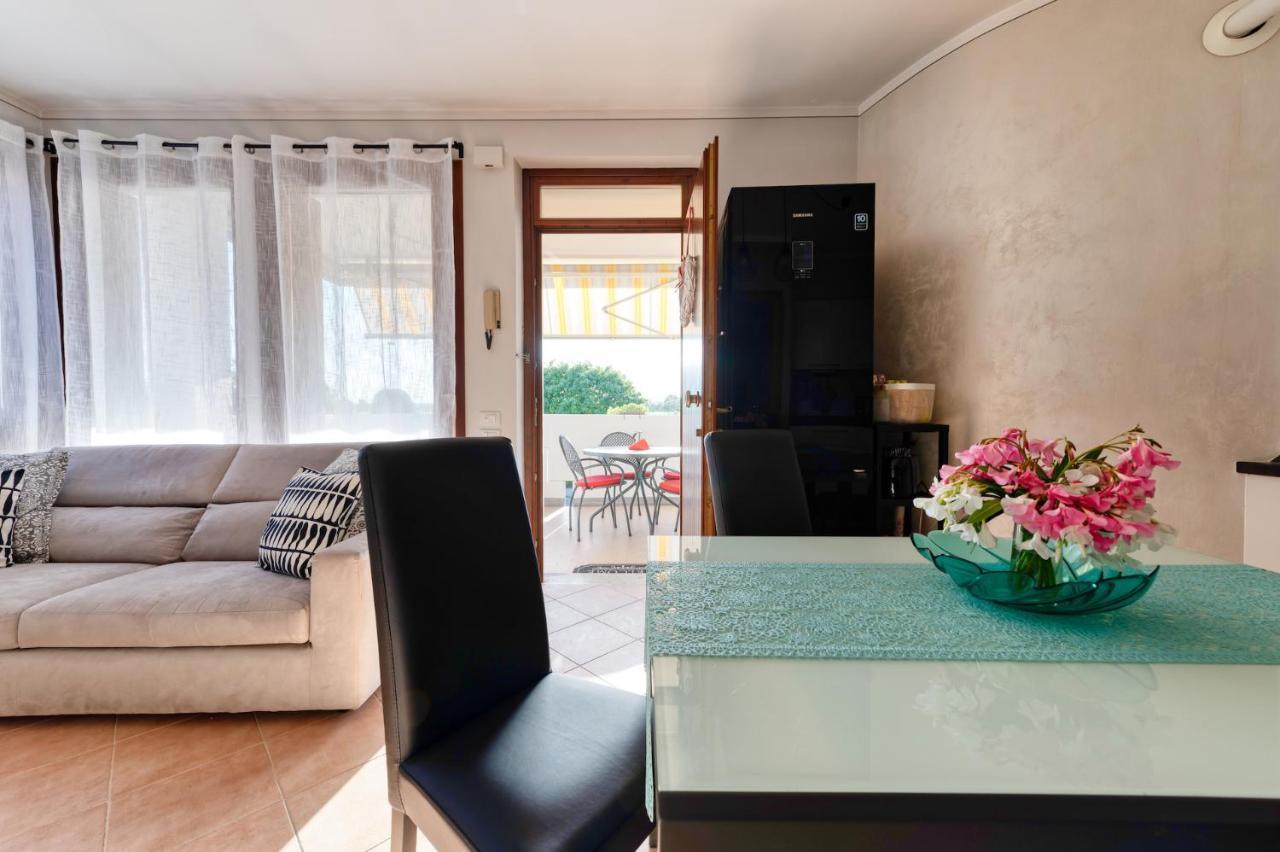 Wolf House - Sirmione Holiday Bagian luar foto