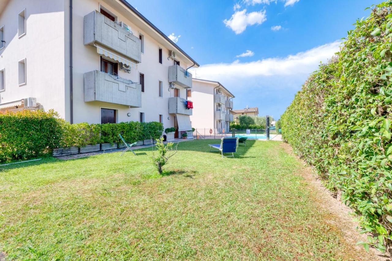 Wolf House - Sirmione Holiday Bagian luar foto
